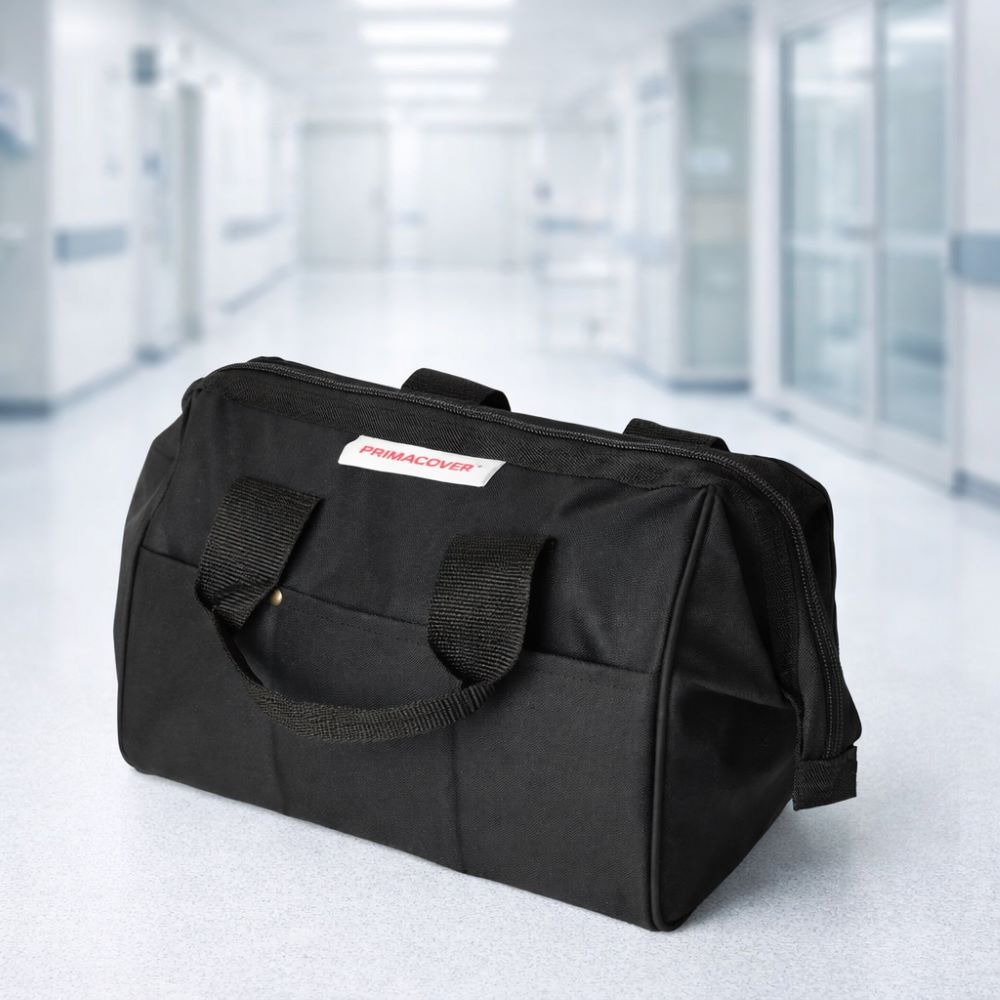 Zwarte tas in een ziekenhuisomgeving. Handig voor Dustshield accessoire.